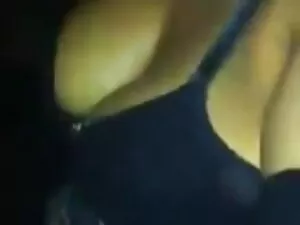 Chérie Nikki film de ...